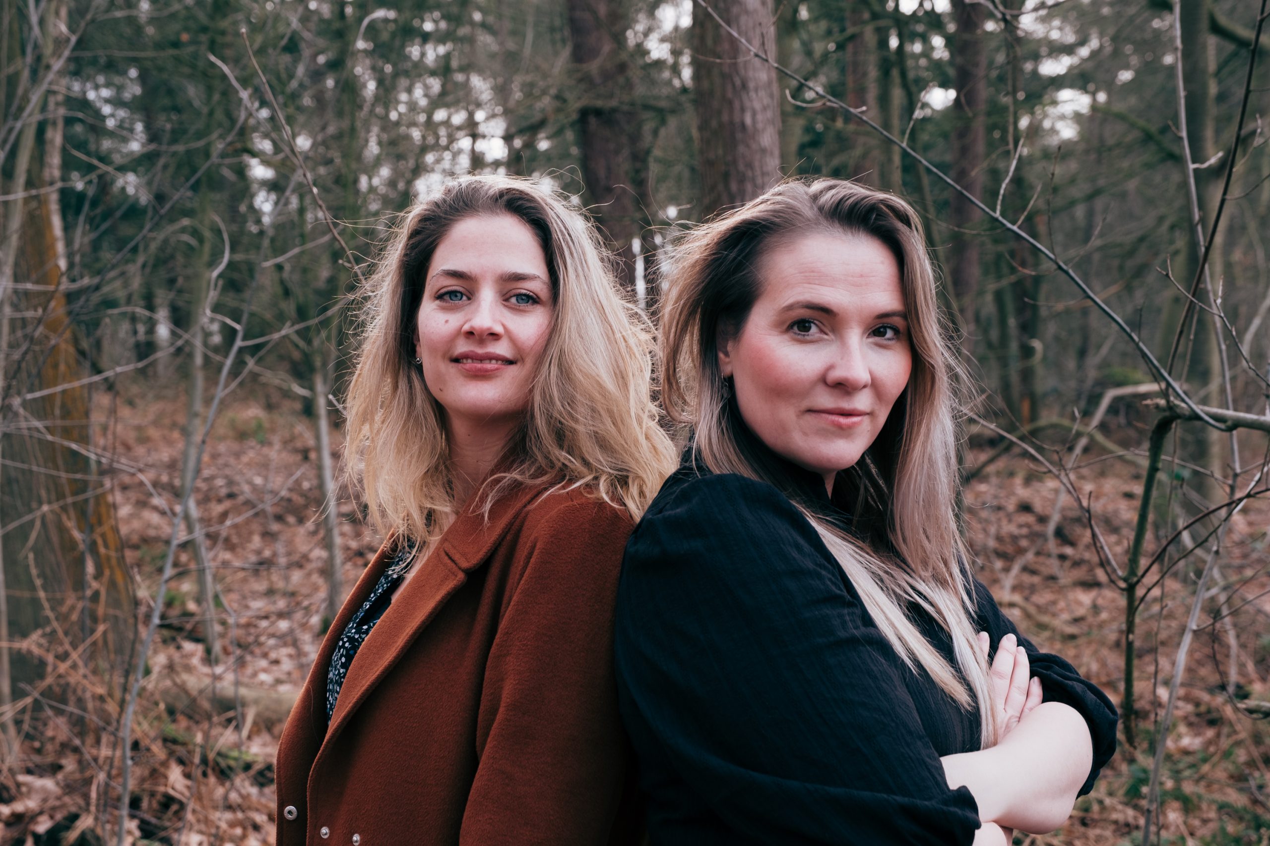 Lieselotte en Lisanne werken samen